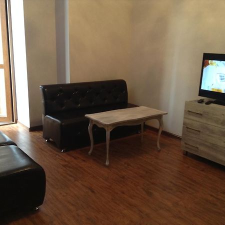 Apartment Sayat-Nova Ереван Номер фото