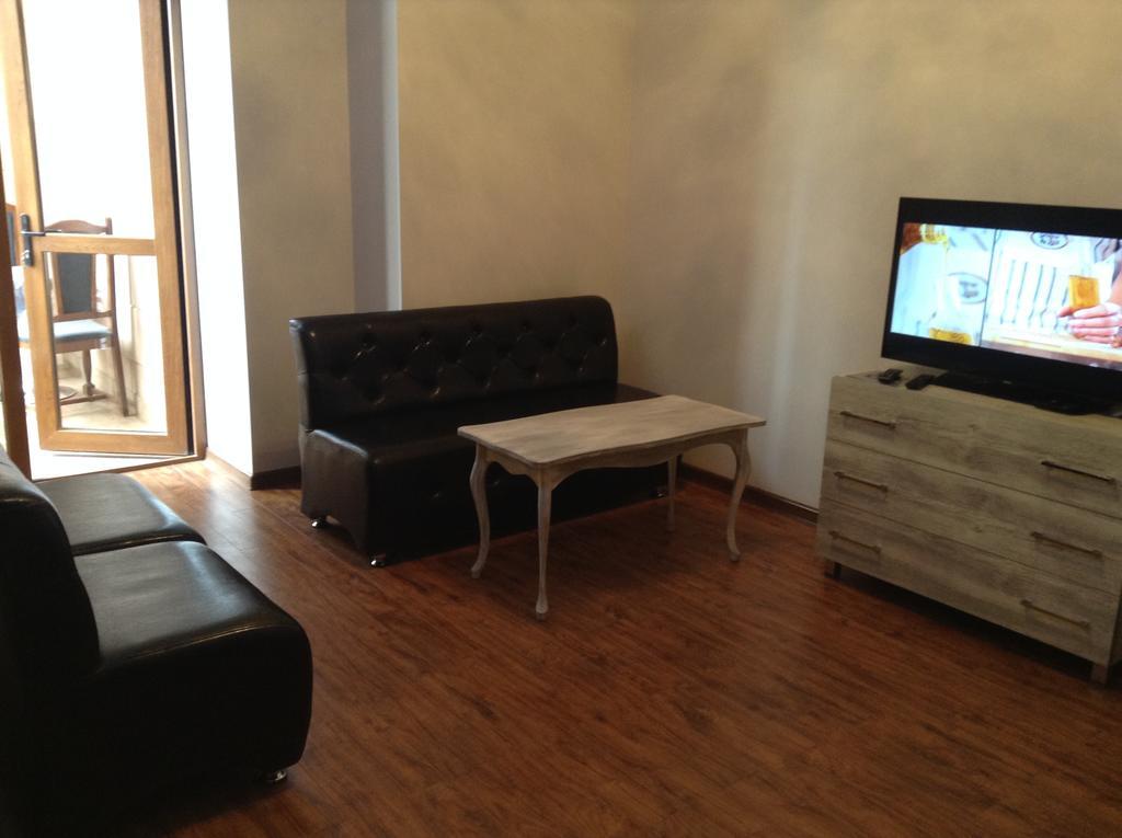 Apartment Sayat-Nova Ереван Номер фото
